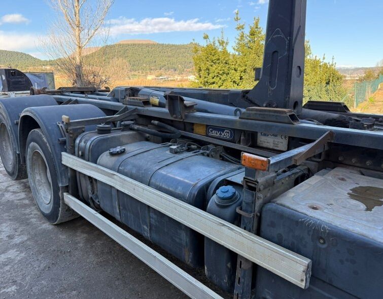 RENAULT LANDER 410.26. 